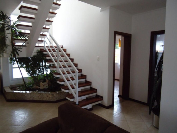 Imagem Sobrado com 6 Quartos à Venda, 420 m² em Usina - Atibaia Imagem Sobrado com 6 Quartos à Venda, 420 m² em Usina - Atibaia