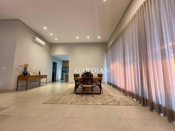 Imagem Casa com 3 Quartos à Venda, 387 m² em Jardim Residencial Helvétia Park I - Indaiatuba Imagem Casa com 3 Quartos à Venda, 387 m² em Jardim Residencial Helvétia Park I - Indaiatuba