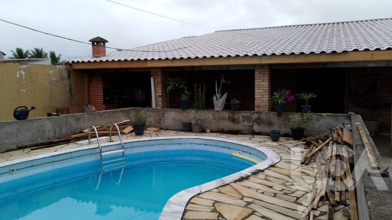 Imagem Casa com 3 Quartos à Venda, 150 m² em Pontal De Santa Marina - Caraguatatuba Imagem Casa com 3 Quartos à Venda, 150 m² em Pontal De Santa Marina - Caraguatatuba
