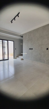 Imagem Sobrado com 2 Quartos à Venda, 125 m² Imagem Sobrado com 2 Quartos à Venda, 125 m²