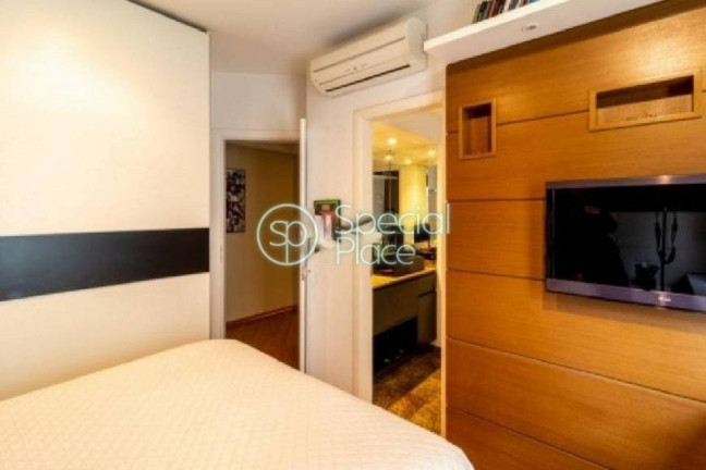 Imagem Apartamento com 4 Quartos à Venda, 240 m² em Moema - São Paulo