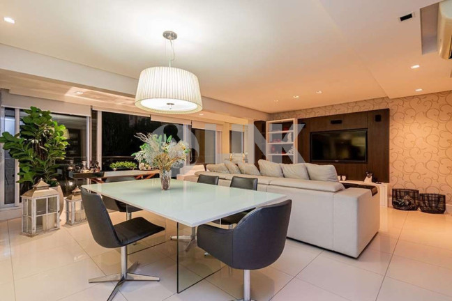 Imagem Apartamento com 3 Quartos à Venda, 141 m² em Jardim Europa - Porto Alegre Imagem Apartamento com 3 Quartos à Venda, 141 m² em Jardim Europa - Porto Alegre