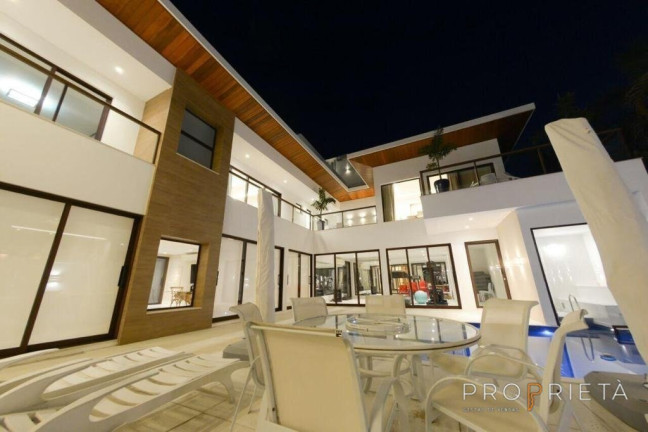 Imagem Casa de Condomínio com 5 Quartos à Venda, 800 m² em Barra Da Tijuca - Rio De Janeiro Imagem Casa de Condomínio com 5 Quartos à Venda, 800 m² em Barra Da Tijuca - Rio De Janeiro