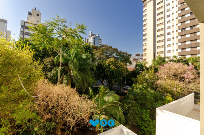 Imagem Imóvel com 2 Quartos à Venda, 81 m² em Petrópolis - Porto Alegre Imagem Imóvel com 2 Quartos à Venda, 81 m² em Petrópolis - Porto Alegre