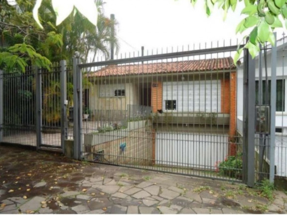 Imagem Casa com 6 Quartos à Venda, 403 m² em Chácara Das Pedras - Porto Alegre Imagem Casa com 6 Quartos à Venda, 403 m² em Chácara Das Pedras - Porto Alegre