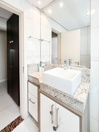 Imagem Apartamento com 3 Quartos à Venda, 92 m² em Auxiliadora - Porto Alegre Imagem Apartamento com 3 Quartos à Venda, 92 m² em Auxiliadora - Porto Alegre
