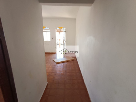 Imagem Casa com 3 Quartos à Venda, 720 m² em Independência (barreiro) - Belo Horizonte Imagem Casa com 3 Quartos à Venda, 720 m² em Independência (barreiro) - Belo Horizonte