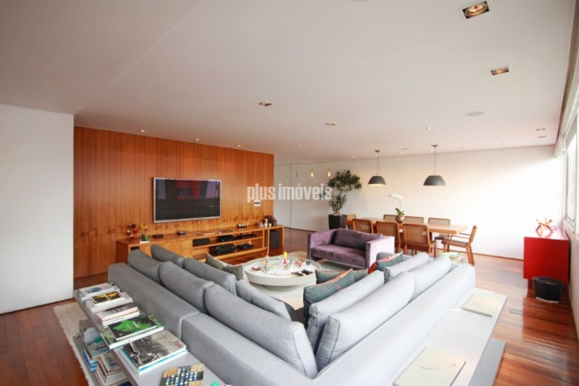 Apartamento com 3 Quartos à Venda, 153 m² em Jardim Paulista - São Paulo
