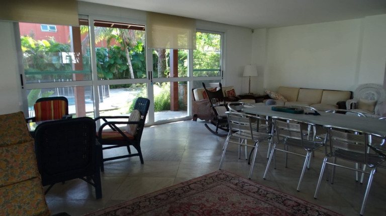 Imagem Casa de Condomínio com 6 Quartos à Venda, 1.593 m² em Barra Da Tijuca - Rio De Janeiro Imagem Casa de Condomínio com 6 Quartos à Venda, 1.593 m² em Barra Da Tijuca - Rio De Janeiro