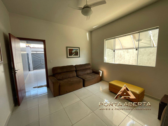 Imagem Casa com 3 Quartos à Venda, 135 m² em Giovanini - Coronel Fabriciano Imagem Casa com 3 Quartos à Venda, 135 m² em Giovanini - Coronel Fabriciano
