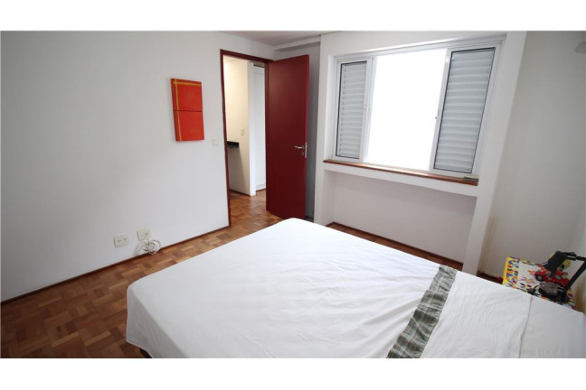 Imagem Casa com 2 Quartos à Venda, em Chácara Santo Antônio (zona Sul) - São Paulo Imagem Casa com 2 Quartos à Venda, em Chácara Santo Antônio (zona Sul) - São Paulo