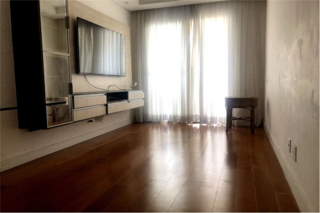 Imóvel com 2 Quartos à Venda,  em água Rasa - São Paulo