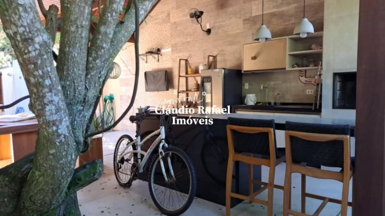 Imagem Casa com 4 Quartos à Venda, 160 m² em Rasa - Armação Dos Búzios Imagem Casa com 4 Quartos à Venda, 160 m² em Rasa - Armação Dos Búzios