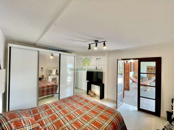 Imagem Casa de Condomínio com 3 Quartos à Venda, 280 m² em Granja Viana - Carapicuíba Imagem Casa de Condomínio com 3 Quartos à Venda, 280 m² em Granja Viana - Carapicuíba