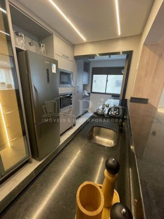 Imagem Apartamento com 3 Quartos à Venda, 126 m² em Centro - Balneário Camboriú Imagem Apartamento com 3 Quartos à Venda, 126 m² em Centro - Balneário Camboriú