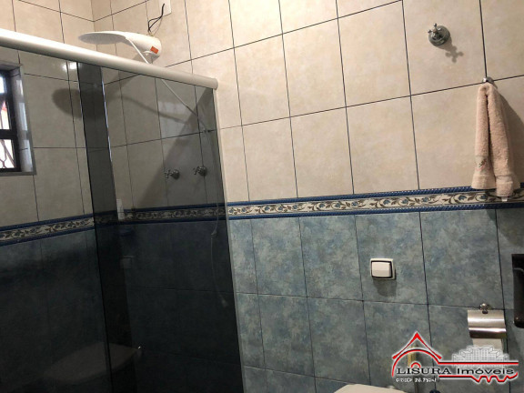 Imagem Casa com 3 Quartos à Venda, 235 m² em Loteamento Villa Branca - Jacareí