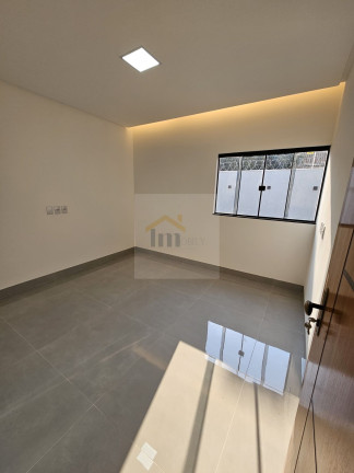 Imagem Casa com 3 Quartos à Venda, 202 m² em Residencial Vereda Dos Buritis - Goiânia