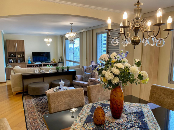 Imagem Imóvel com 3 Quartos à Venda, 189 m² em Jardim Paulista - São Paulo Imagem Imóvel com 3 Quartos à Venda, 189 m² em Jardim Paulista - São Paulo