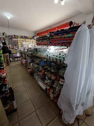 Sala Comercial à Venda, 180 m² em Centro - Anápolis