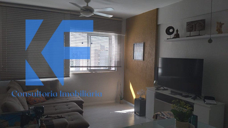 Imagem Imóvel com 3 Quartos à Venda, 122 m² em Cambuí - Campinas