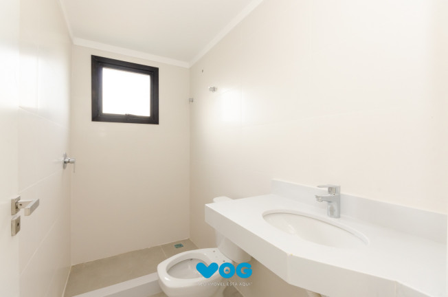 Imagem Imóvel com 2 Quartos à Venda, 168 m² em Petrópolis - Porto Alegre Imagem Imóvel com 2 Quartos à Venda, 168 m² em Petrópolis - Porto Alegre