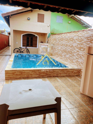 Casa com 2 Quartos à Venda, 150 m² em Vila Seabra - Mongaguá