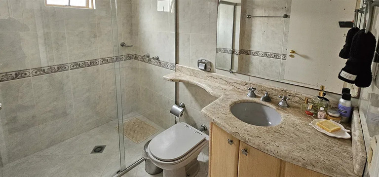 Imagem Apartamento com 3 Quartos à Venda, 120 m² em Centro - Balneário Camboriú Imagem Apartamento com 3 Quartos à Venda, 120 m² em Centro - Balneário Camboriú
