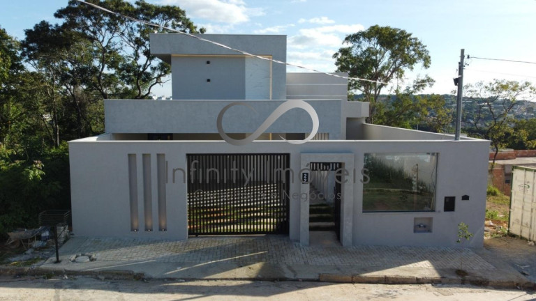 Imagem Casa com 3 Quartos à Venda, 360 m² em Redenção - Lagoa Santa