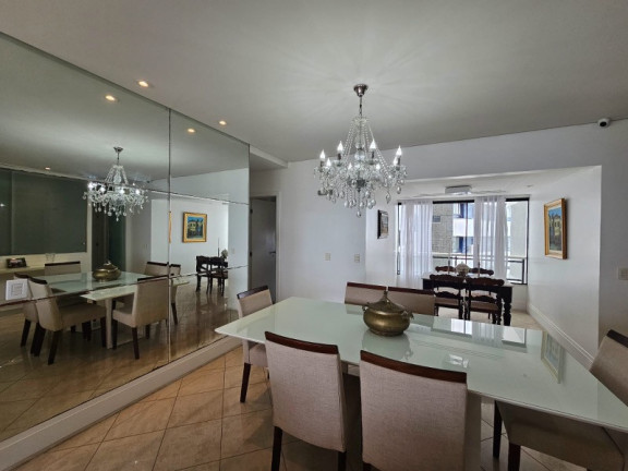 Imagem Imóvel com 4 Quartos à Venda, 192 m² em Ondina - Salvador Imagem Imóvel com 4 Quartos à Venda, 192 m² em Ondina - Salvador