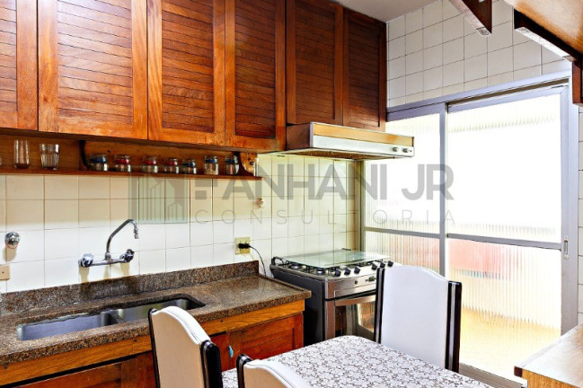 Imagem Imóvel com 3 Quartos à Venda, 130 m² em Vila Nova Conceição - São Paulo