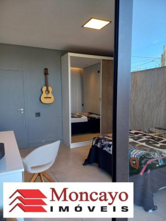 Imagem Sobrado com 3 Quartos à Venda, 381 m² em Poiares - Caraguatatuba