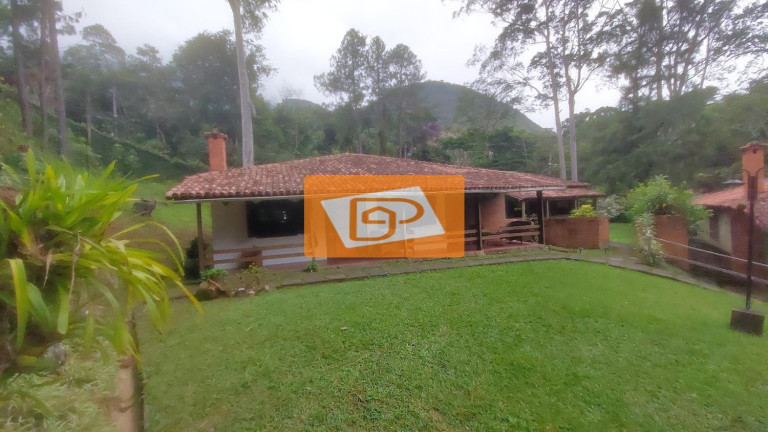 Imagem Fazenda à Venda, 8.553 m² em Araras - Petrópolis