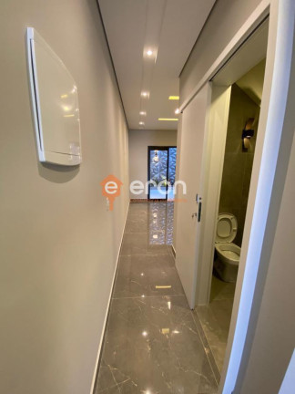 Imagem Casa com 3 Quartos à Venda, 164 m²