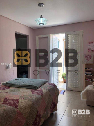Imagem Casa com 3 Quartos à Venda, 157 m² em Núcleo Habitacional Mary Dota - Bauru Imagem Casa com 3 Quartos à Venda, 157 m² em Núcleo Habitacional Mary Dota - Bauru