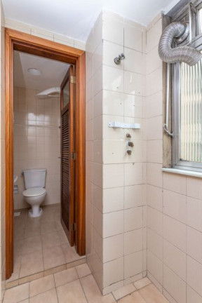 Imagem Imóvel com 2 Quartos à Venda, 71 m² em Petrópolis - Porto Alegre