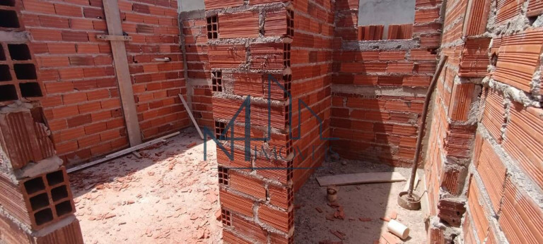 Imagem Casa com 3 Quartos à Venda, 180 m² em Independência - 3º Complemento - Aparecida De Goiânia