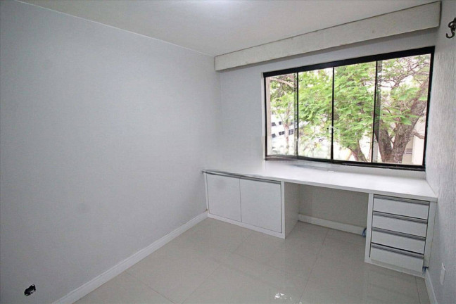 Imagem Apartamento com 3 Quartos à Venda, 82 m² em Asa Sul - Brasília Imagem Apartamento com 3 Quartos à Venda, 82 m² em Asa Sul - Brasília