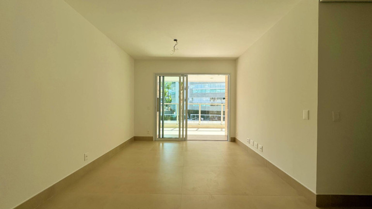 Imagem Apartamento com 33 Quartos à Venda, 110 m² em Riviera De São Lourenço - Bertioga Imagem Apartamento com 33 Quartos à Venda, 110 m² em Riviera De São Lourenço - Bertioga
