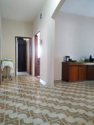 Imagem Casa com 3 Quartos à Venda, 449 m²