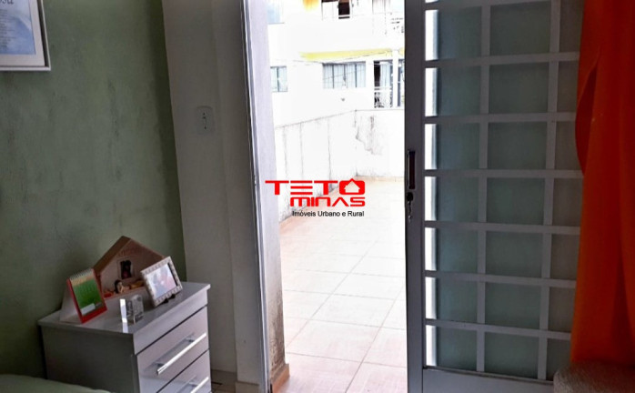 Imagem Casa com 4 Quartos à Venda, 360 m² em São Lourenço - São Lourenço