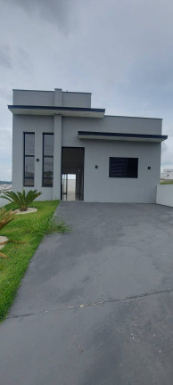 Casa com 3 Quartos à Venda,  em Horto Florestal - Sorocaba