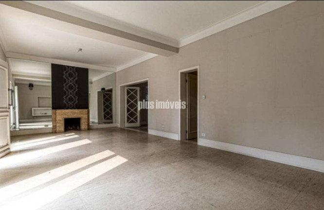 Imagem Casa com 3 Quartos à Venda, 360 m² em Jardim Paulista - São Paulo Imagem Casa com 3 Quartos à Venda, 360 m² em Jardim Paulista - São Paulo