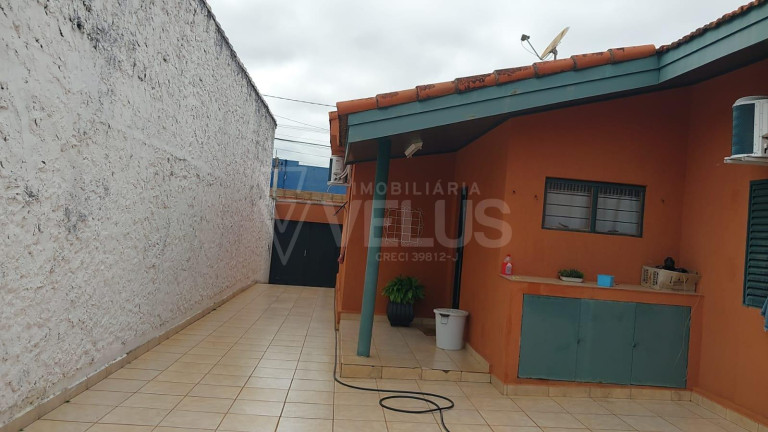 Imagem Casa com 2 Quartos à Venda, 300 m² em Vila Santana - Itapetininga Imagem Casa com 2 Quartos à Venda, 300 m² em Vila Santana - Itapetininga