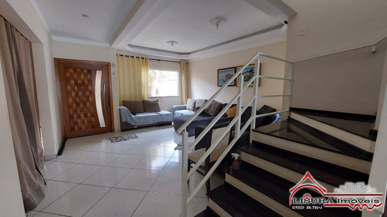 Imagem Casa com 3 Quartos à Venda, 210 m² em Loteamento Villa Branca - Jacareí Imagem Casa com 3 Quartos à Venda, 210 m² em Loteamento Villa Branca - Jacareí