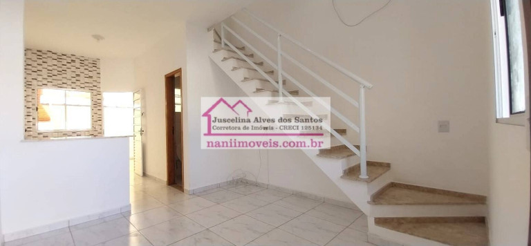 Sobrado com 2 Quartos à Venda, 70 m² em Capricórnio Ii - Caraguatatuba
