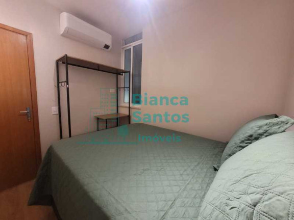 Imagem Apartamento com 2 Quartos à Venda, 50 m² em Copacabana - Rio De Janeiro