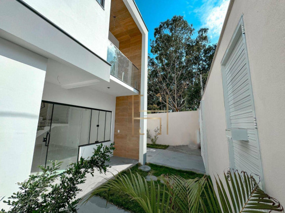 Casa com 3 Quartos à Venda, 115 m² em Enseada De Jacaraípe - Serra