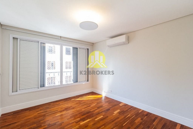 Imagem Apartamento com 3 Quartos à Venda, 128 m² em Vila Nova Conceição - São Paulo Imagem Apartamento com 3 Quartos à Venda, 128 m² em Vila Nova Conceição - São Paulo