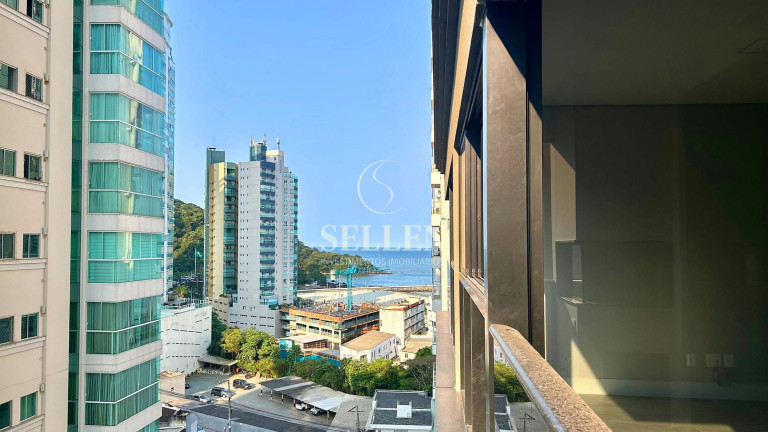 Imagem Apartamento com 4 Quartos à Venda, 10 m² em Pioneiros - Balneário Camboriú