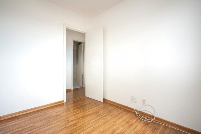 Imagem Apartamento com 3 Quartos à Venda, 72 m² em São João - Porto Alegre